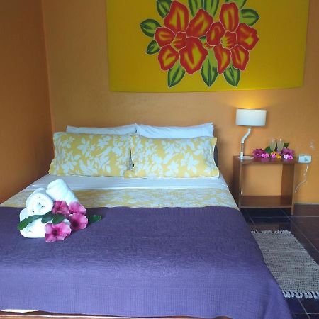 Hostal Pukao Ханга-Роа Экстерьер фото